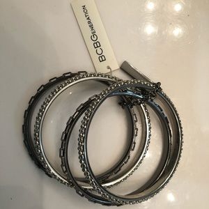 4 PIECE BRACLET SET
